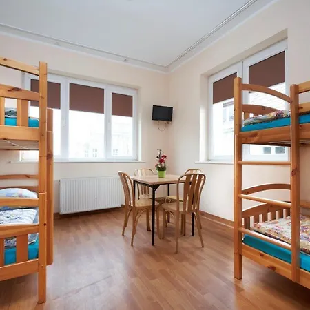 Hostel Szkolne Schronisko Mlodziezowe W Olsztynie *