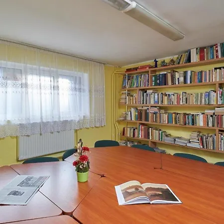 Szkolne Schronisko Mlodziezowe W Olsztynie Hostel