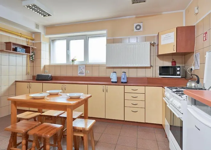 Hostel Szkolne Schronisko Mlodziezowe W Olsztynie