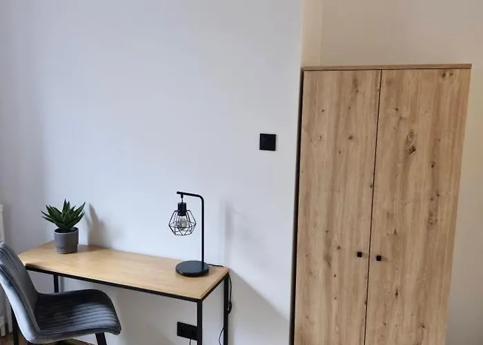 Szkolne Schronisko Mlodziezowe W Olsztynie Hostel Olštýn