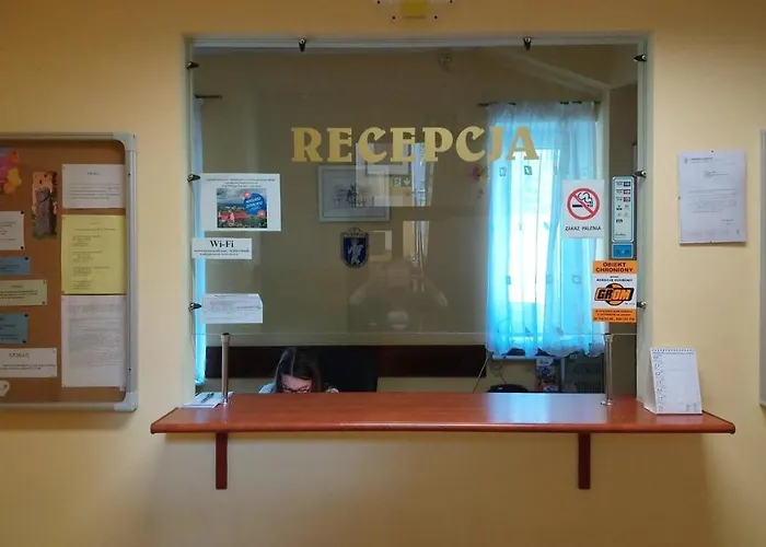 Szkolne Schronisko Mlodziezowe W Olsztynie *